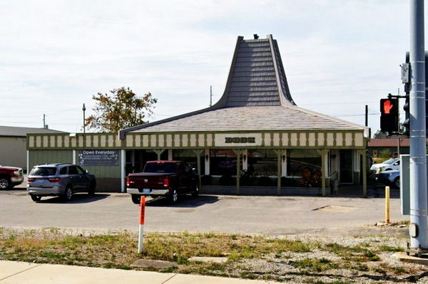 A&W Restaurant - Gaylord - 900 S Otsego Ave